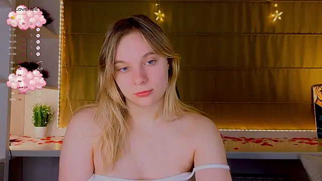 NaokoStifel online show from February 2025 01:09:01 AM