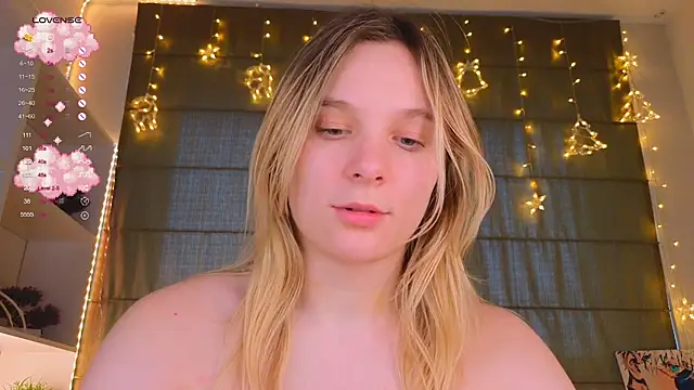 NaokoStifel online show from February 2025 10:21:02 AM