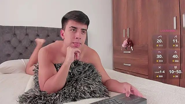 jordanmuskk online show from November 2025 04:40:01 PM