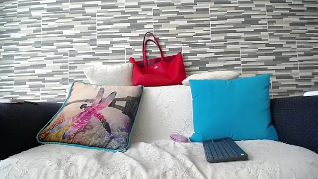 VioletaGomezCo online show from October 2025 01:45:02 PM