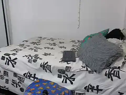 charlotte 077 online show from March 2025 07:40:02 AM