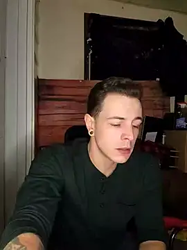 Snapshot of L0ST_BOi chatting on December 2024 10:45:01 PM L0ST BOi online show from December 2024 10:45:01 PM