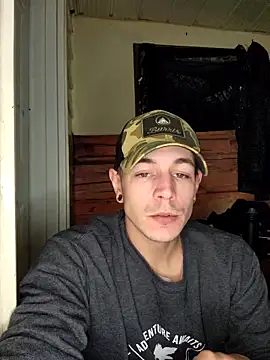 Snapshot of L0ST_BOi chatting on December 2024 01:25:01 AM L0ST BOi online show from December 2024 01:25:01 AM