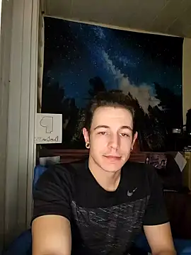 Snapshot of L0ST_BOi chatting on January 2025 12:33:01 AM L0ST BOi online show from January 2025 12:33:01 AM