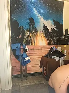 Snapshot of L0ST_BOi chatting on January 2025 03:04:02 AM L0ST BOi online show from January 2025 03:04:02 AM