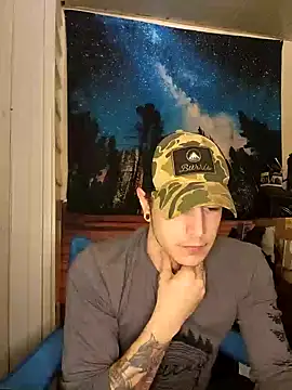 Snapshot of L0ST_BOi chatting on January 2025 11:23:01 PM L0ST BOi online show from January 2025 11:23:01 PM