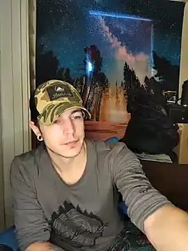 Snapshot of L0ST_BOi chatting on January 2025 08:02:02 PM L0ST BOi online show from January 2025 08:02:02 PM