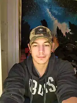 Snapshot of L0ST_BOi chatting on January 2025 10:01:01 PM L0ST BOi online show from January 2025 10:01:01 PM