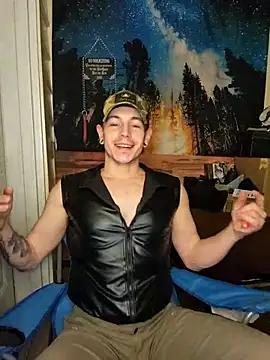 Snapshot of L0ST_BOi chatting on February 2025 05:58:01 AM L0ST BOi online show from February 2025 05:58:01 AM