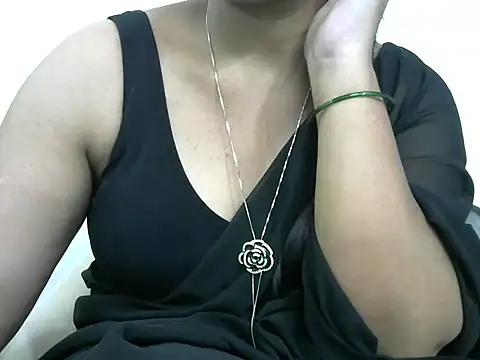 rashmika reddy online show from October 2025 05:17:02 AM