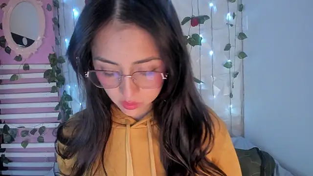 Sophy SmileSweet online show from January 2025 05:47:02 PM