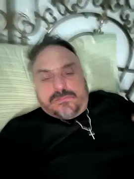 Snapshot of italovene chatting on September 2025 10:48:02 PM italovene online show from September 2025 10:48:02 PM