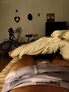 Snapshot of italovene chatting on October 2025 09:37:01 PM italovene online show from October 2025 09:37:01 PM