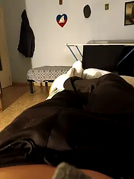 italovene online show from December 2025 06:04:02 PM