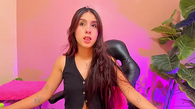 AlanaJones1 online show from March 2025 04:02:02 AM