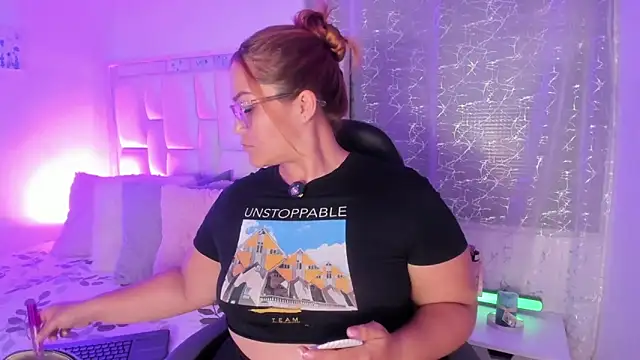 LeahxBarker online show from April 2026 01:52:02 AM