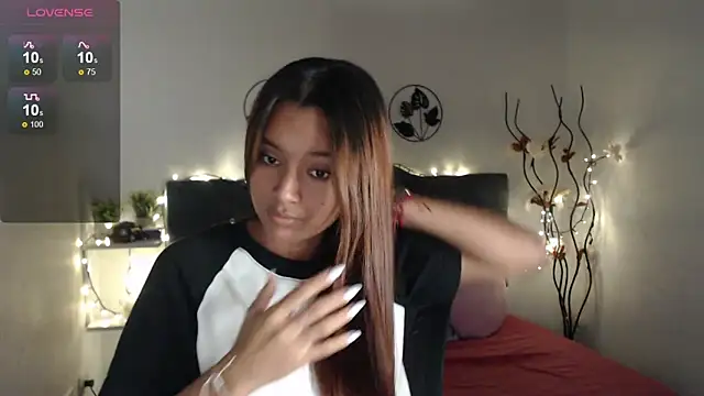 mia sweetdc online show from December 2024 08:11:01 PM