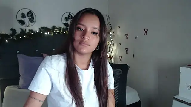 mia sweetdc online show from December 2024 08:54:01 PM