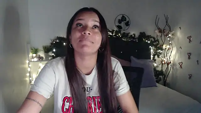 mia sweetdc online show from December 2024 09:09:02 PM