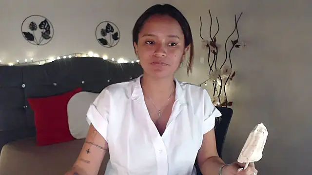 mia sweetdc online show from January 2025 09:51:01 PM