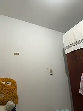 mia sweetdc online show from November 2025 08:00:01 PM