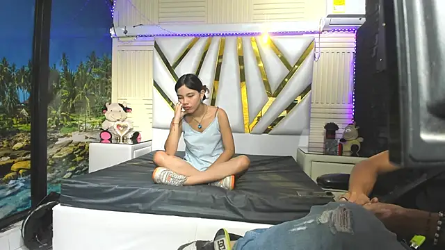 Ashley James online show from October 2025 08:31:01 PM