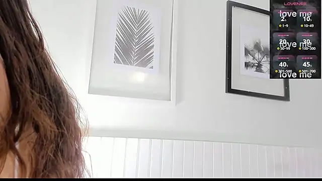 Snapshot of Anniee_boobs chatting on December 2024 03:36:01 AM Anniee boobs online show from December 2024 03:36:01 AM