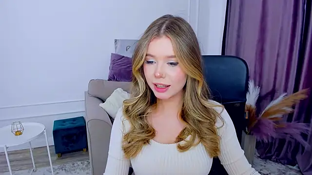 FollowLovee online show from January 2025 11:48:02 AM