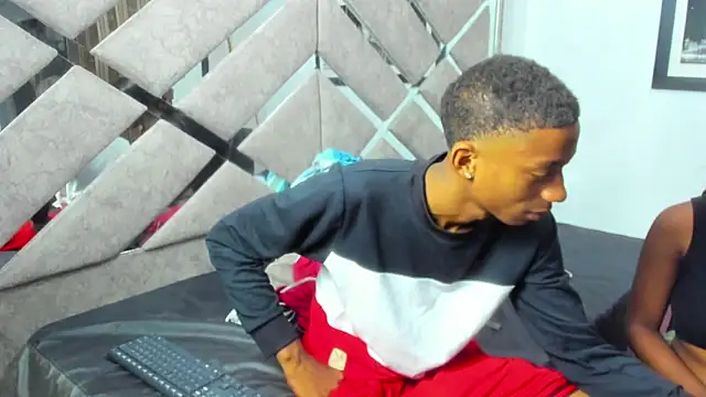 EvaxEmma online show from March 2026 01:17:02 PM