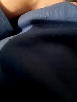 NudeYogaBoy online show from February 2025 04:47:01 PM