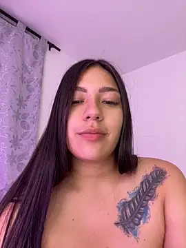 Latina vanessa online show from March 2025 11:36:02 PM
