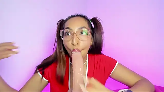 Snapshot of Leticia_brownn1 chatting on May 2026 08:27:02 PM Leticia brownn1 online show from May 2026 08:27:02 PM