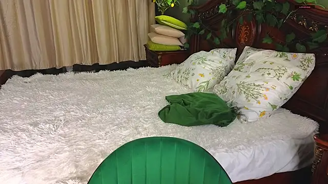 SquirtBabee online show from February 2026 03:32:01 PM