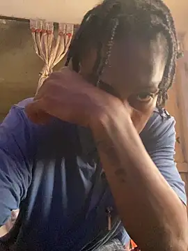 Larry-n-clouds online show from December 2025 01:09:02 PM