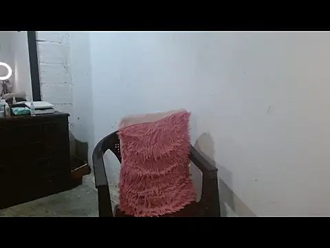Larry-n-clouds online show from June 2026 02:11:01 PM