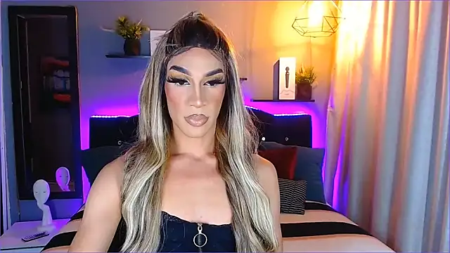 camila hootie online show from January 2025 03:26:02 AM