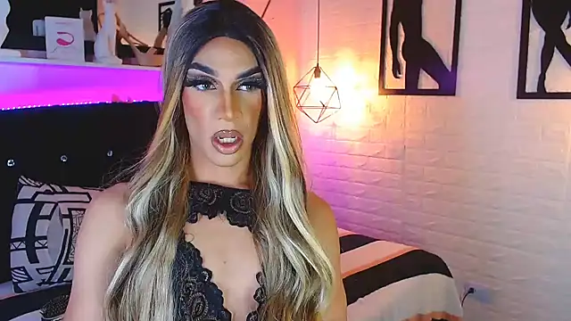 camila hootie online show from February 2025 06:46:01 AM