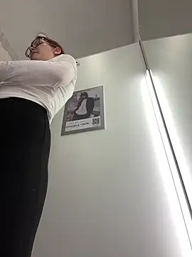 RinaCat online show from January 2025 08:29:01 AM