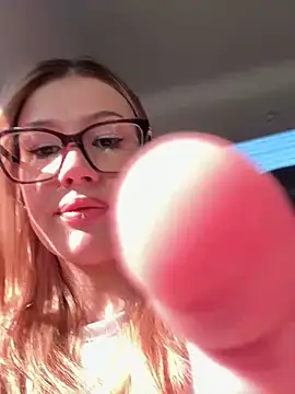 RinaCat online show from September 2025 05:09:01 AM