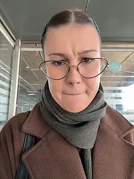 RinaCat online show from April 2026 05:55:02 AM