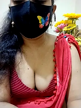 Ameera19 online show from February 2026 07:04:02 PM