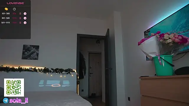 Sola LI online show from December 2024 08:26:01 AM