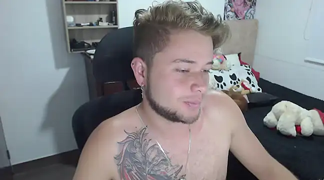 JOHANLEON1 online show from March 2025 12:27:02 AM