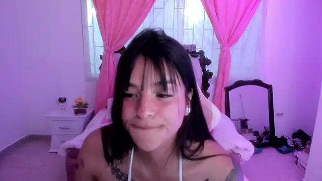keiilaa online show from June 2026 08:14:02 PM