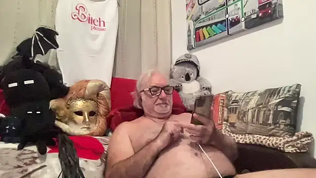 EroticVenetian online show from October 2025 12:02:02 PM