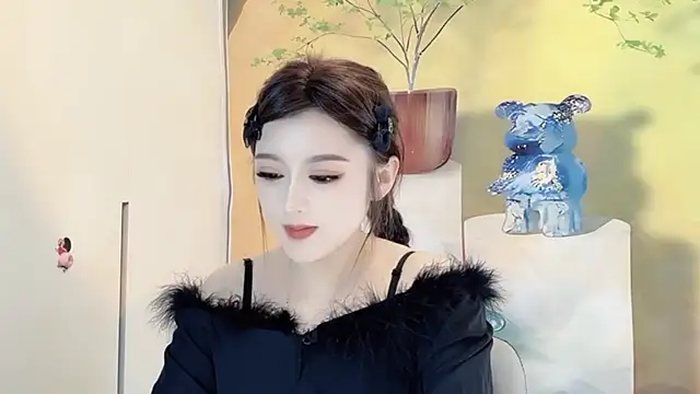 VIWVI online show from March 2025 06:00:02 AM