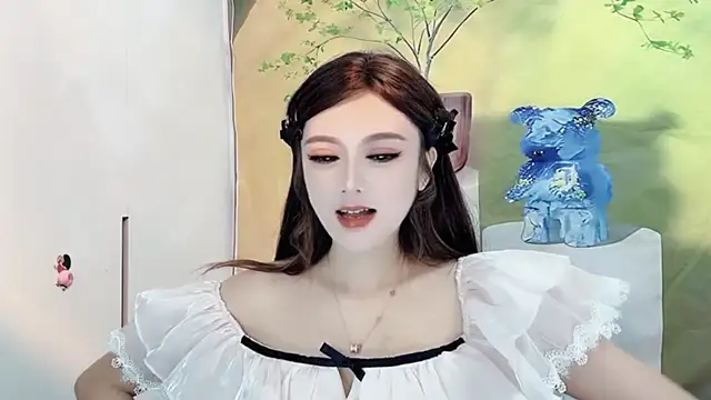 VIWVI online show from March 2025 02:30:02 AM