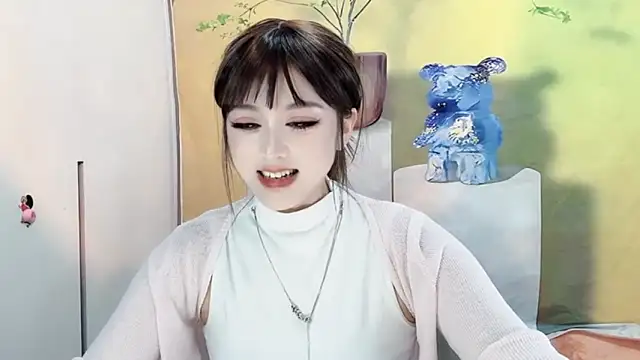 VIWVI online show from March 2025 05:54:01 AM