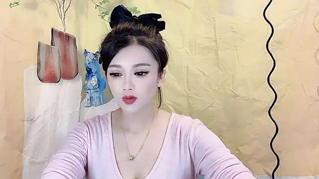 VIWVI online show from September 2025 03:21:02 AM