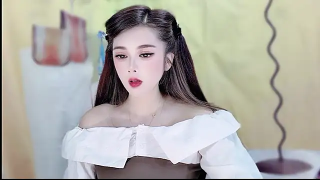 Snapshot of VIWVI chatting on May 2026 05:47:01 AM VIWVI online show from May 2026 05:47:01 AM